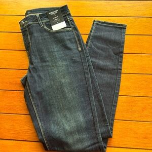 NWT Simply Vera Verawang Skinny jeans size 8